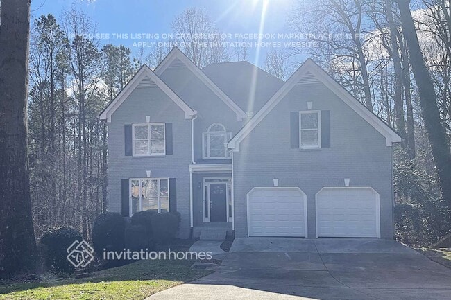 Building Photo - 4894 Day Lily Way