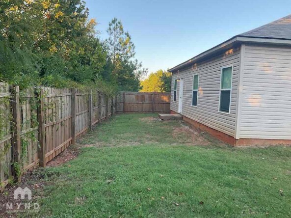 Foto del edificio - 108 Cambridge Park Dr