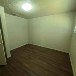 Foto del edificio - 4813 Eastover Ave