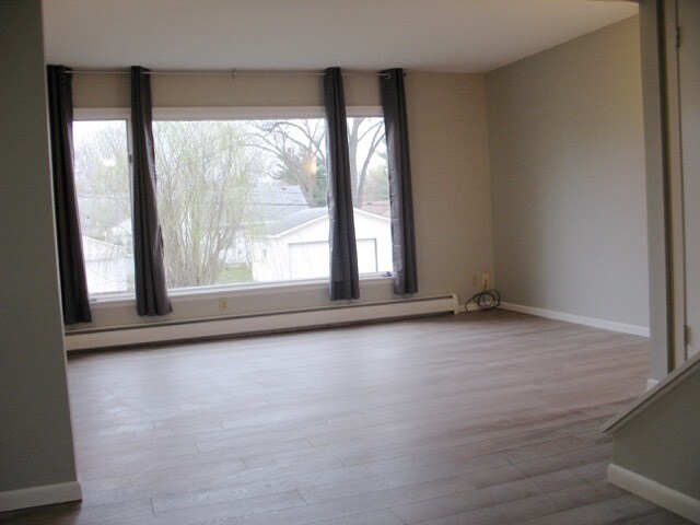 Foto del edificio - 6309 Logan Ave S