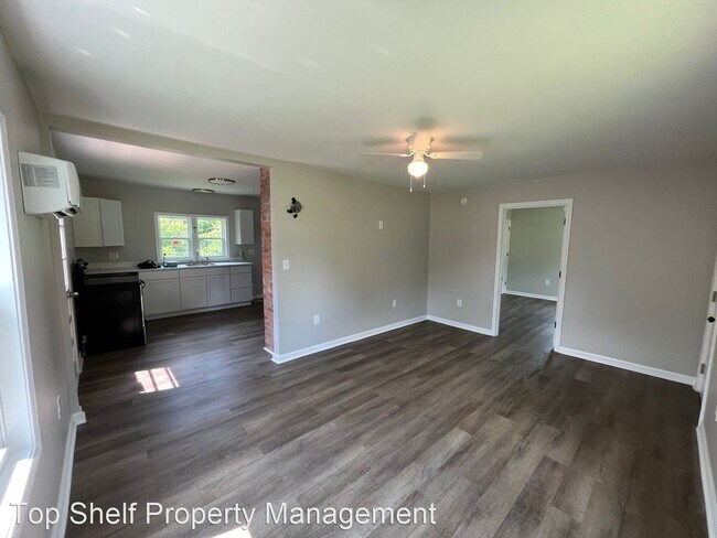 Building Photo - 2 br, 1 bath House - 524 Graham Ave