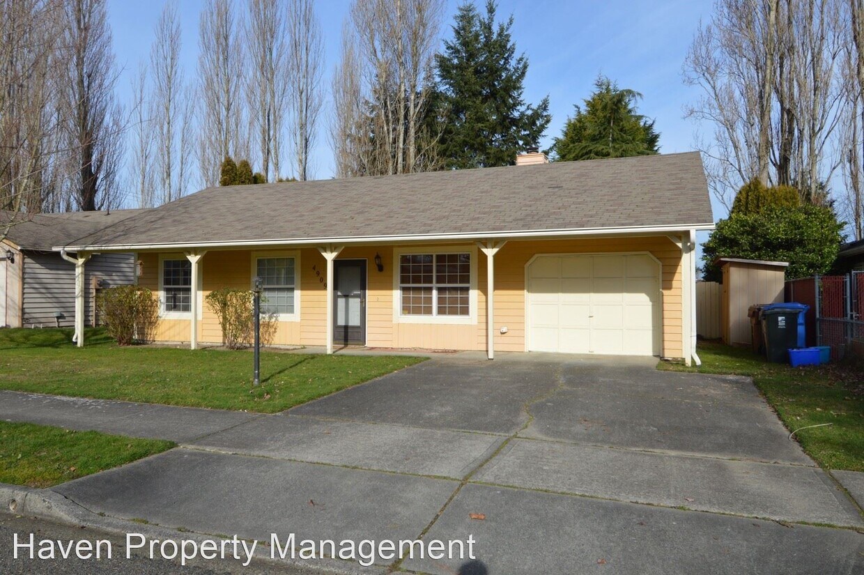 3 br, 1.5 bath House 4909 38th St NE House Rental in WA