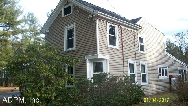 Foto del edificio - 943 E Broadway