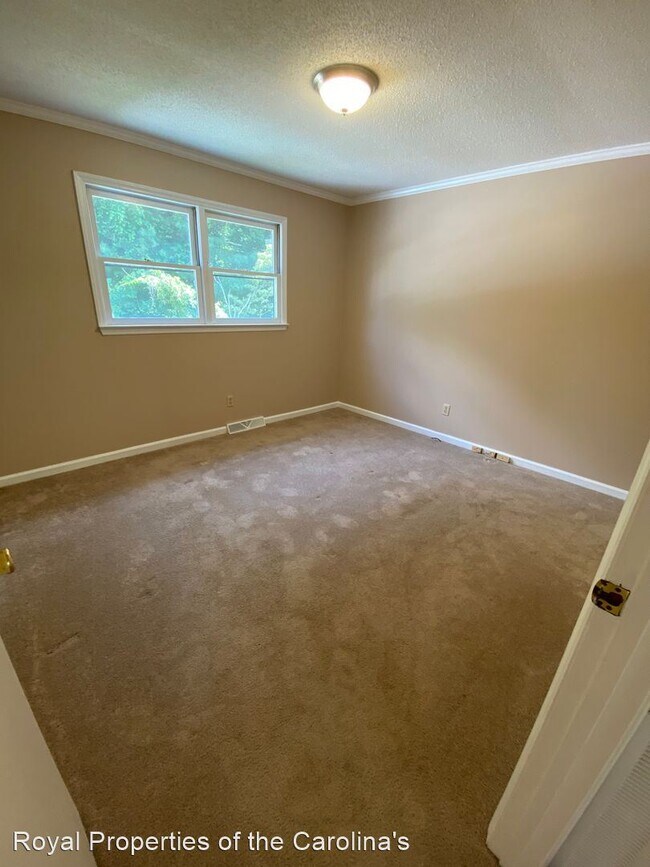 Foto del edificio - 2 br, 1 bath House - 135 Sherrils Ct.