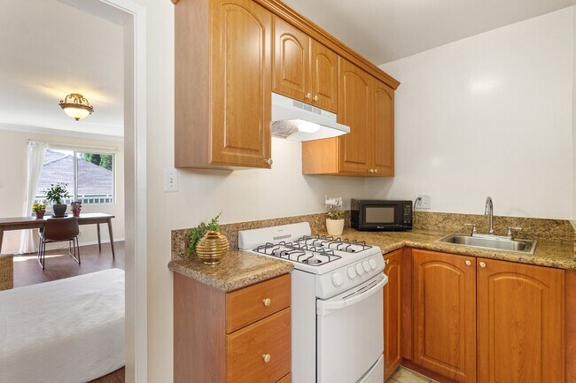 Foto del edificio - 1150 W 29th St
