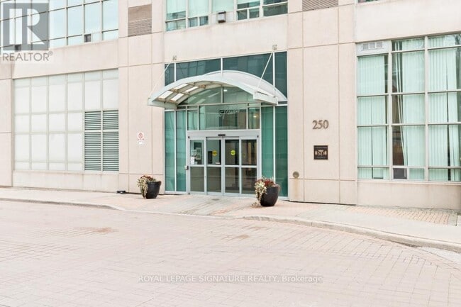 Building Photo - 250 Manitoba St