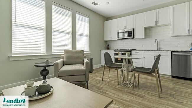 Foto del edificio - 3005 Chestnut Grv Ln