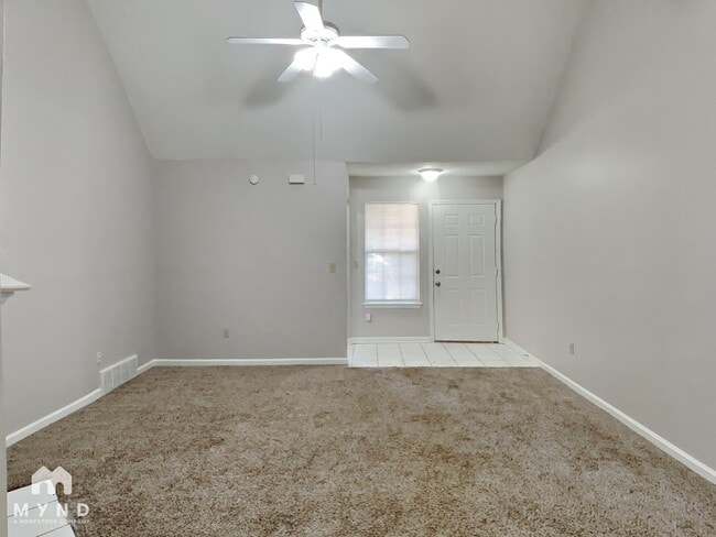Building Photo - 7833 Shadowland Cove