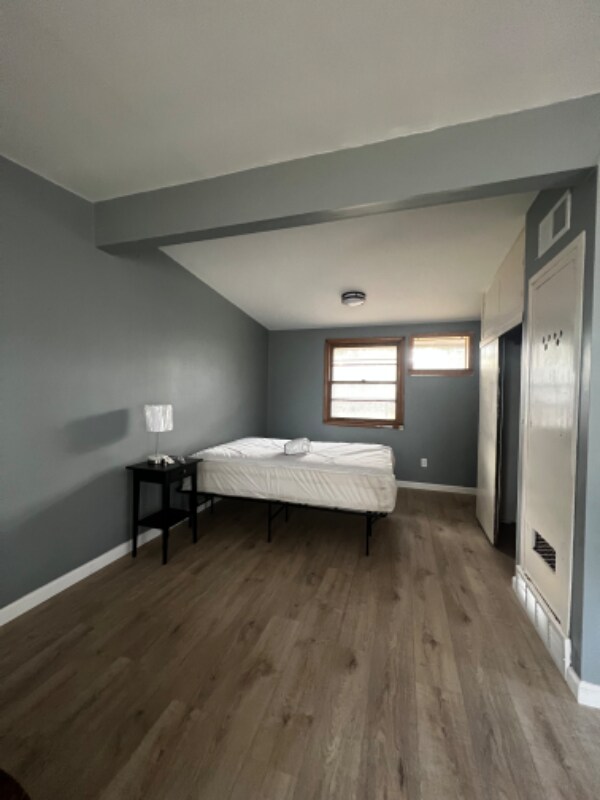 Foto del edificio - 2305 Brockman St