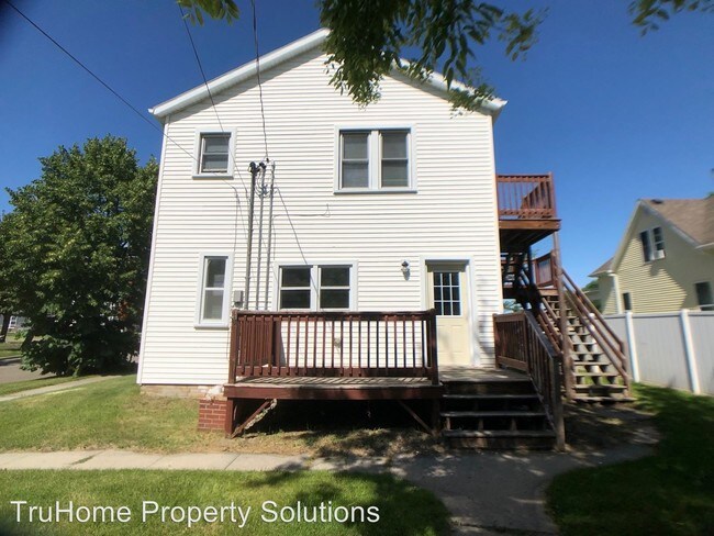 Building Photo - 729 N 3rd St