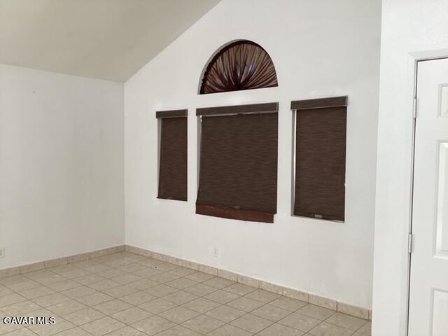 Building Photo - 607 Esther Dr