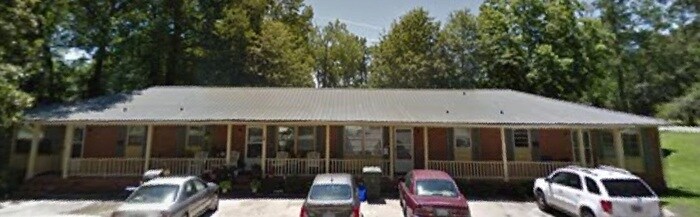 Primary Photo - 826 Park St