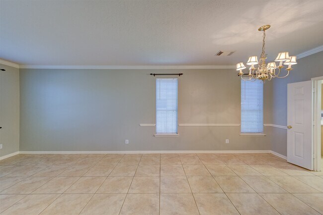 Foto del edificio - 2610 Ledgebrook Ln