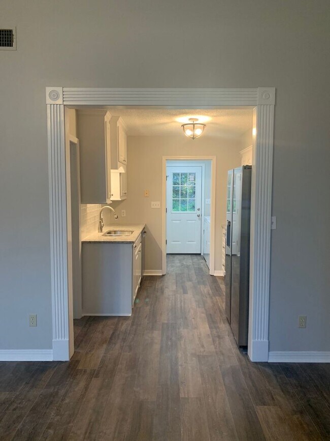 Foto del edificio - 44 Hickory Knoll