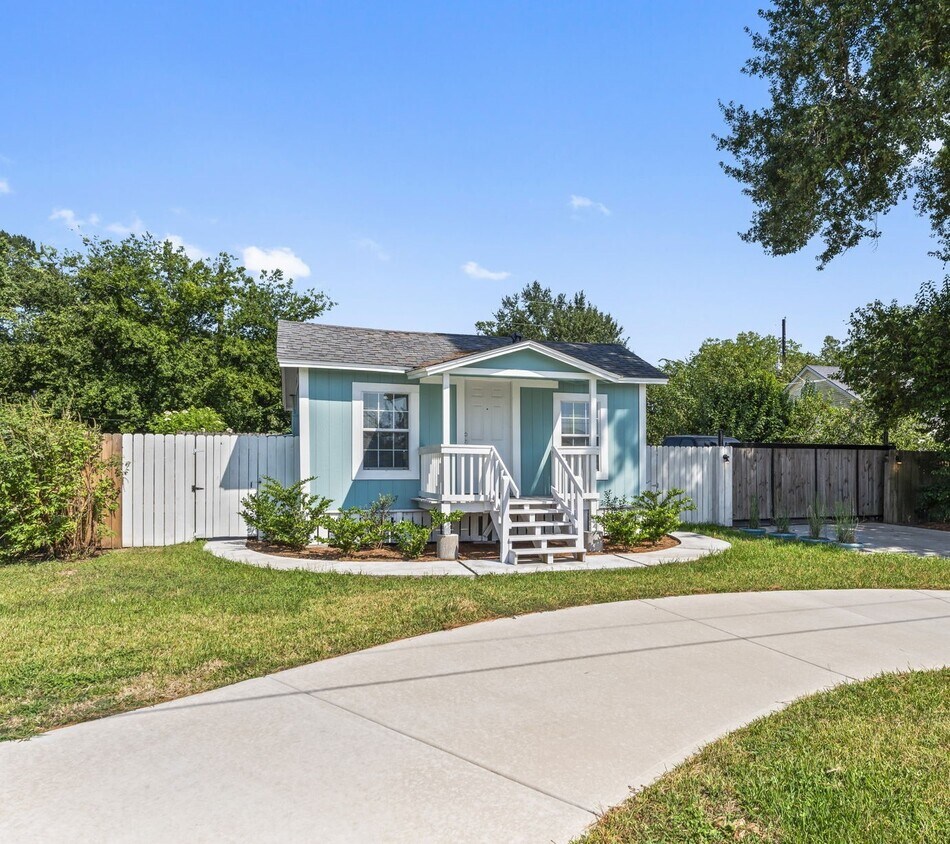 Foto principal - 21806 Falvel Rd