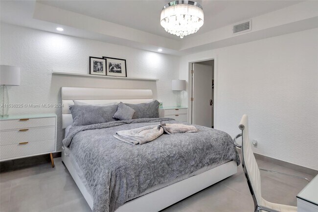Foto del edificio - 4001S S Ocean Dr