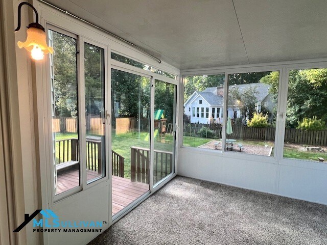 Building Photo - 4405 Cumberland Dr