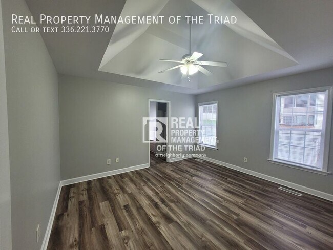 Building Photo - 120 Sedge Meadow Dr