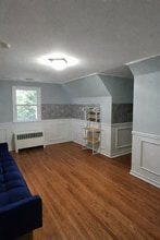 Building Photo - 857 Cleveland St