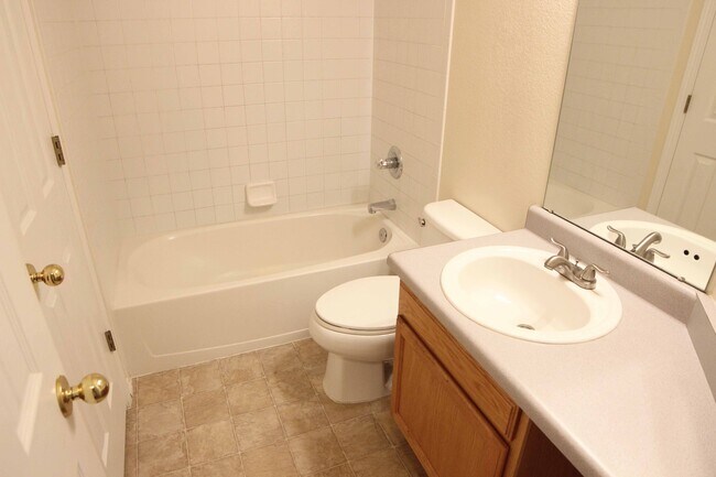 Foto del edificio - 3773 Foothills Dr