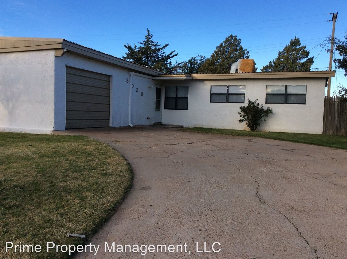 Primary Photo - 3020 Horn Ave