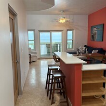 Building Photo - 9420 Seawall Blvd