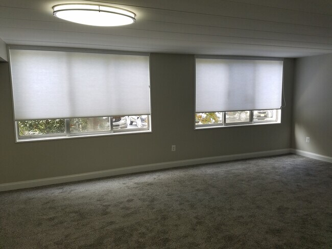 Foto del edificio - 2300 Riddle Ave