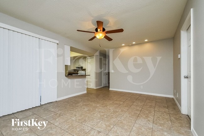 Building Photo - 3503 Cindy Ln