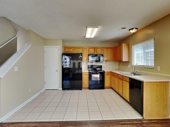 Building Photo - 3664 Marshlane Way