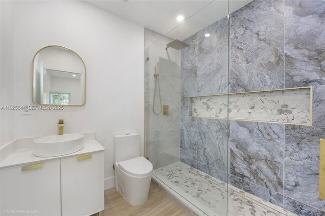 Foto del edificio - 1654 SW 18th Ave