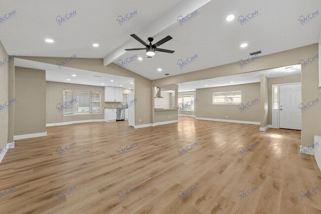 Building Photo - Like New 4-Bed 3-Bath 2-Car Garage in Euless!