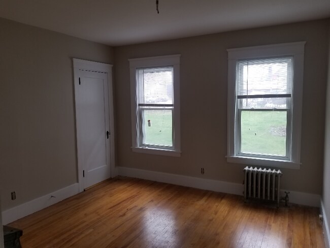 Foto del edificio - 352 Chandler St