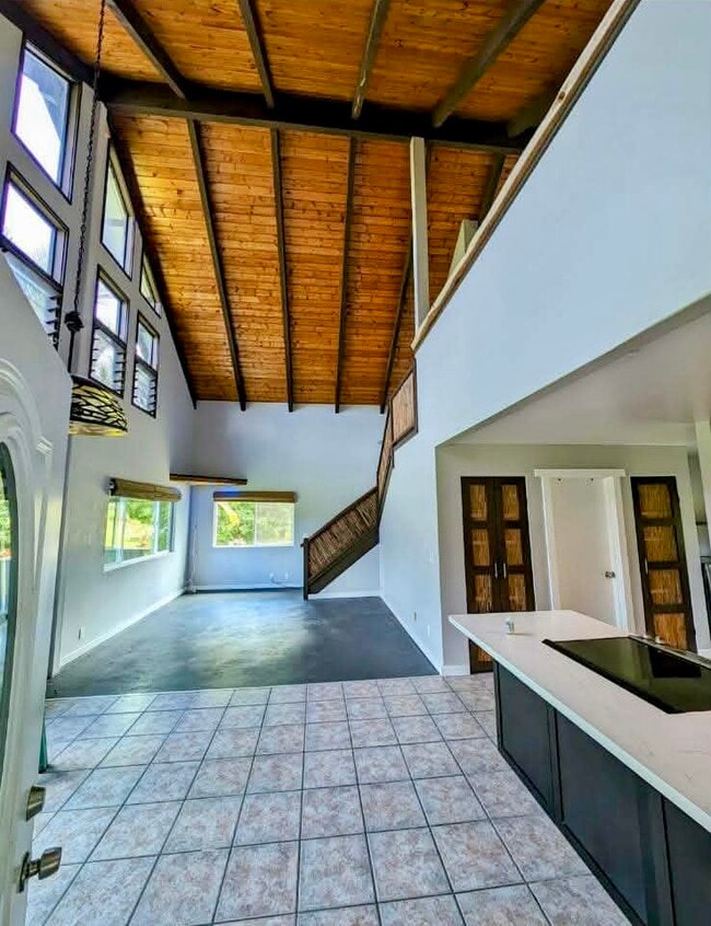 Foto del edificio - 15-1456-1456 10th Ave