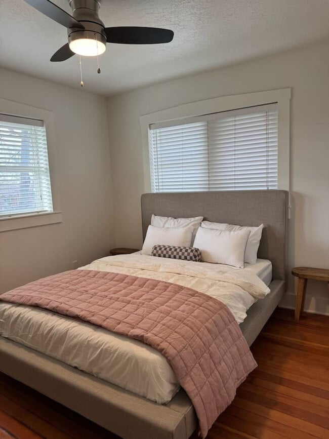 Foto del edificio - 3076 Melbourne St