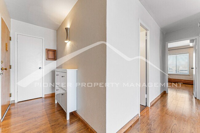 Foto del edificio - Gorgeous Condo with Ductless AC System  an...