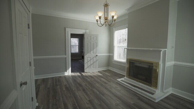Foto del edificio - 516 S Laurel St