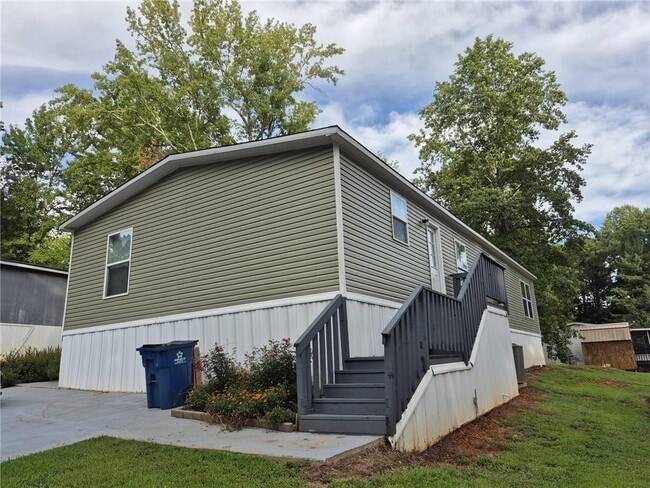Building Photo - 6017 Whispering Pines