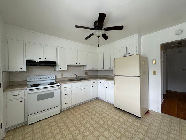 Foto del edificio - 4521 Northridge St NE