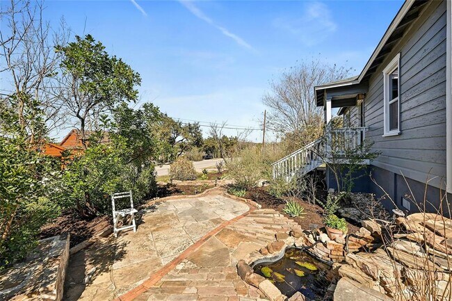 Foto del edificio - 2201 Indian Creek Rd