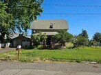 Primary Photo - 1005 H Avenue, La Grande, Oregon 97850