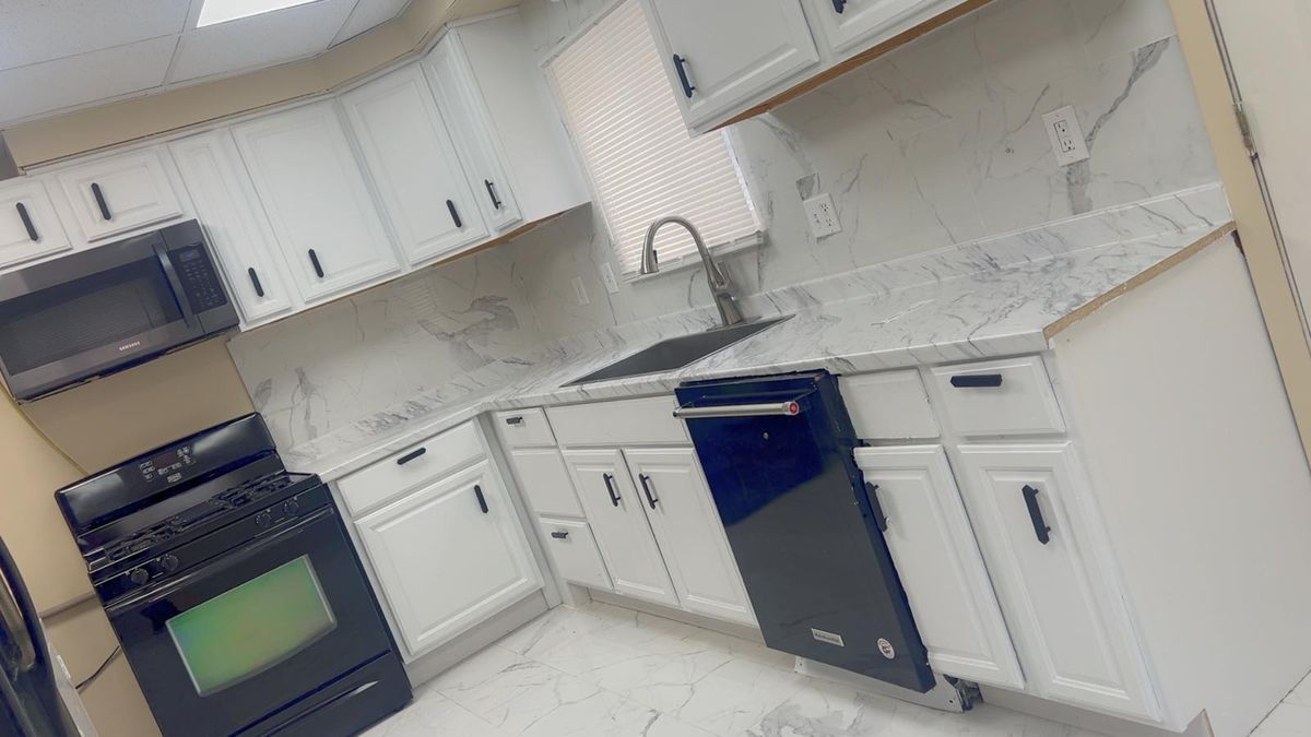 Foto principal - 5687 Campbell St