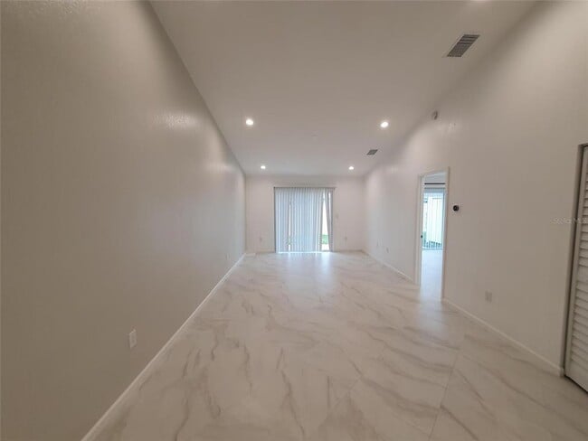 Foto del edificio - 1797 Orange Blvd Way