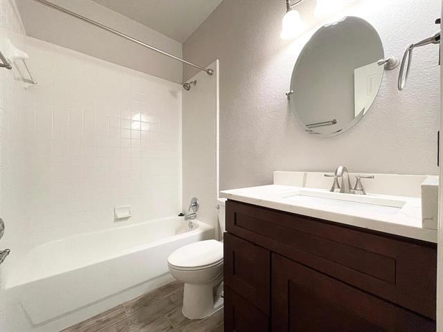 Foto del edificio - 2812 Black Canyon Dr