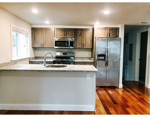 Foto principal - 260 Salem St