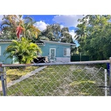 Building Photo - 550 NW 118th St