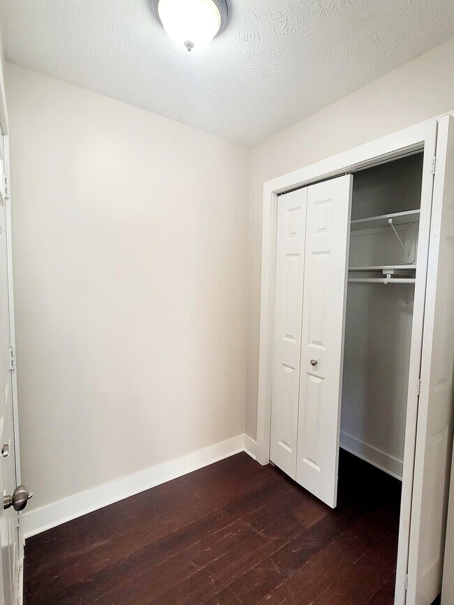 Foto del edificio - 1305 Prospect Ave SE