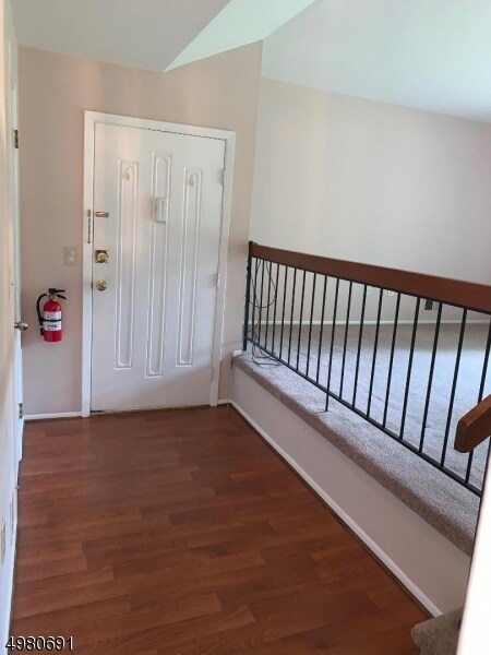 Building Photo - 407 Spruce Hills Dr