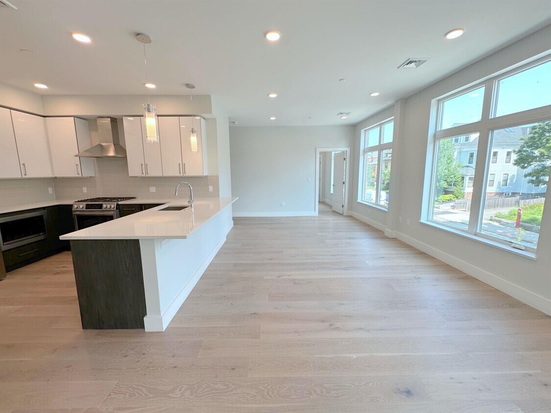 Foto principal - 128 Highland Rd