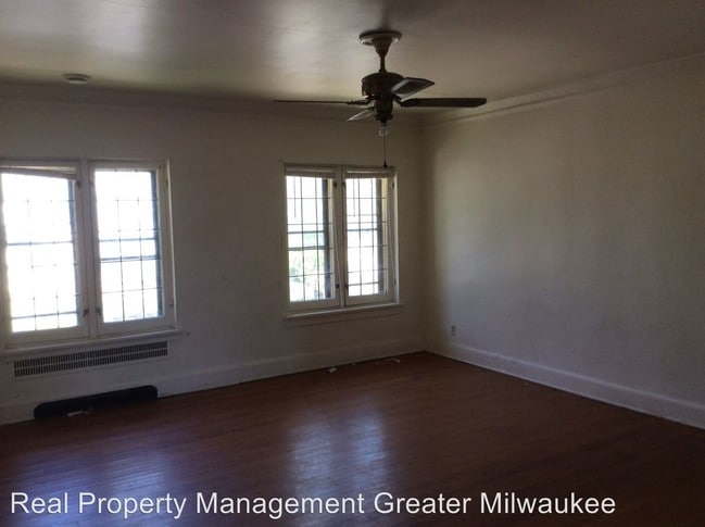 Building Photo - 2972 N 66th St