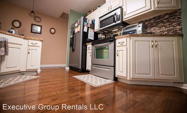 Building Photo - 3 br, 2 bath House - 1020 Sugar Mill Drive